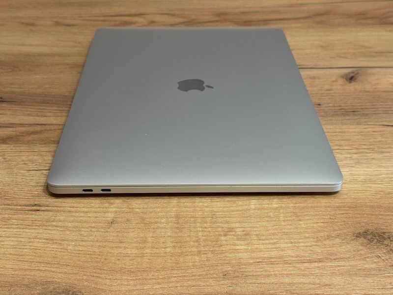 Apple MacBook Pro 16 2019 Intel Core i9 16GB RAM 1TB SSD Silver б/в 257 фото