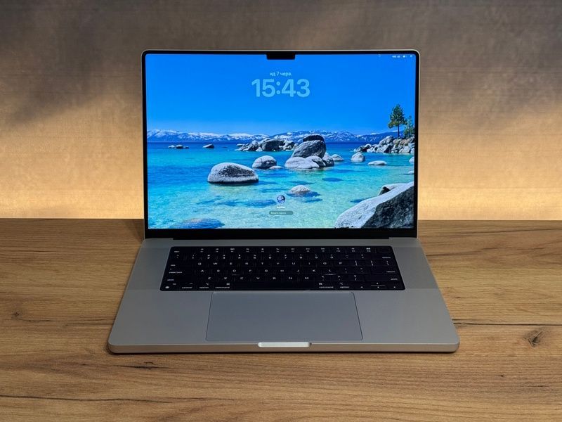 Apple MacBook Pro 16 2021 M1 Pro 32GB RAM 512GB SSD Silver б/в 256 фото