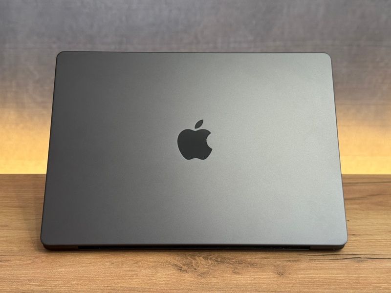 Apple MacBook Pro 14 2021 M3 Pro 18GB RAM 512GB SSD Space Black б/в 275 фото