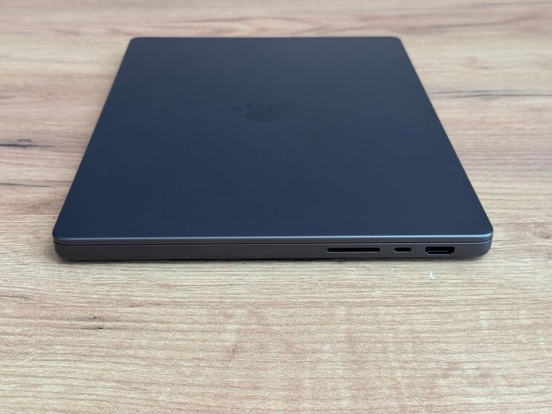 Apple MacBook Pro 14 2021 M3 Pro 18GB RAM 512GB SSD Space Black б/в 275 фото